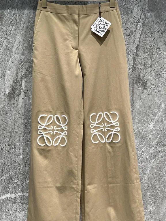 Loewe Khaki Casual Pants